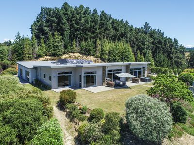 114 Redvale Road, Redwood Valley