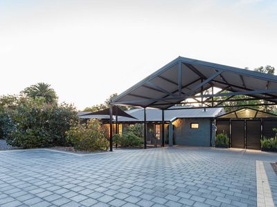 4 Peppermint Drive, Greenwood