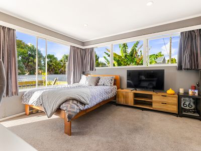62B Te Atatu Road, Te Atatu South