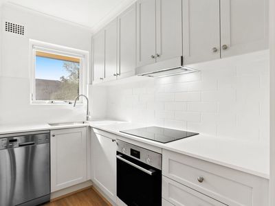 9 / 379 New Canterbury Road, Dulwich Hill