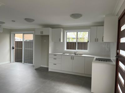 82GF St Johns Rd, Cabramatta