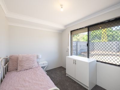 1 Kookynie Loop , Baldivis