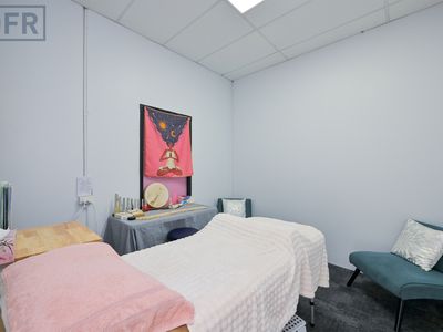 1 / 31 Council Avenue, Rockingham