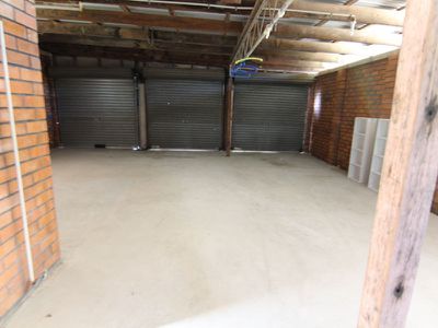 25 The Lakes Way, Forster