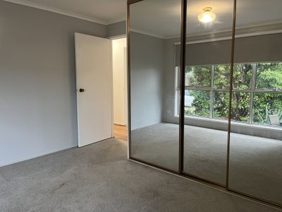 8 Westminster Drive, Werribee