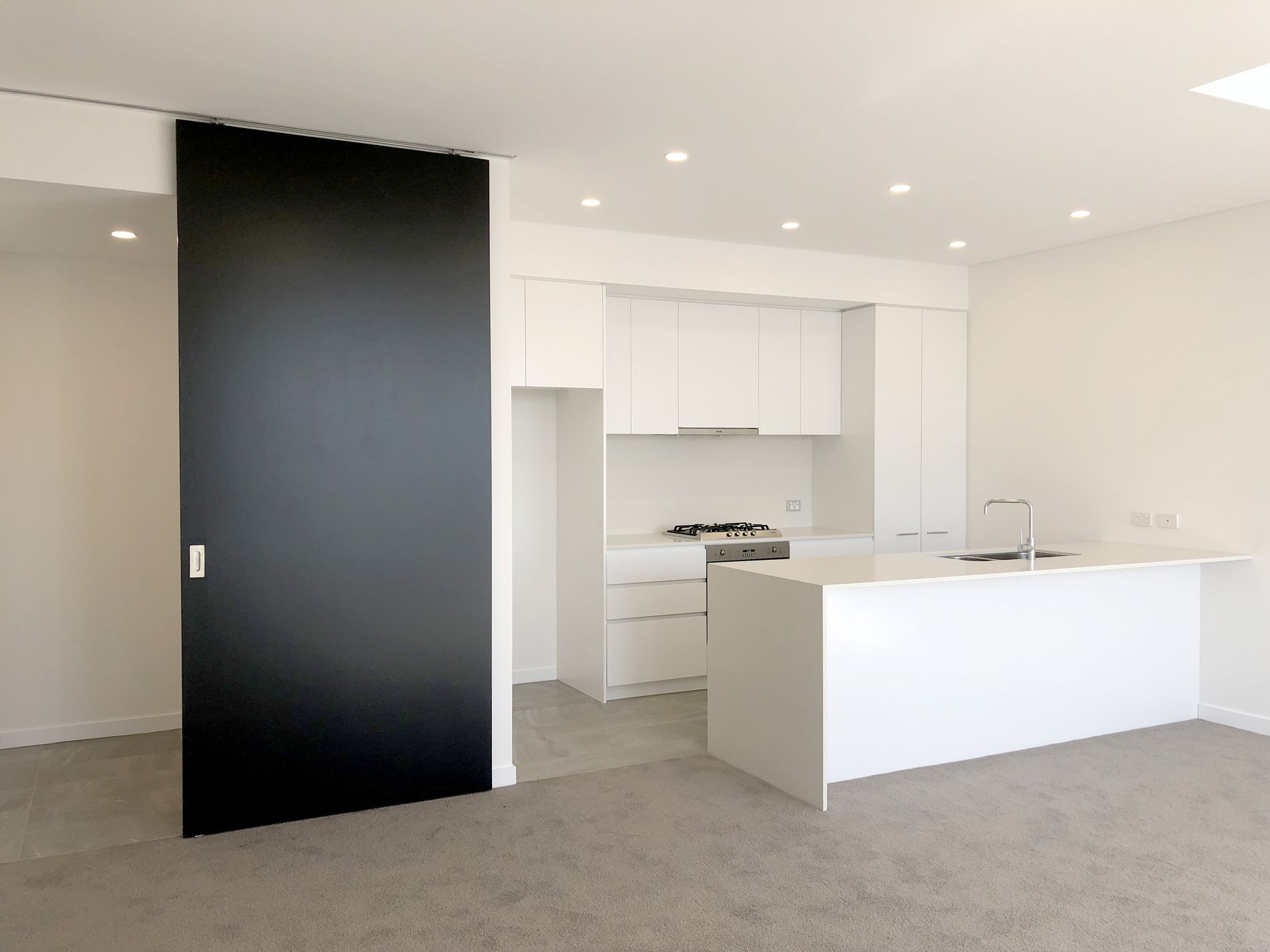 3608 / 50 Pemberton Street, Botany