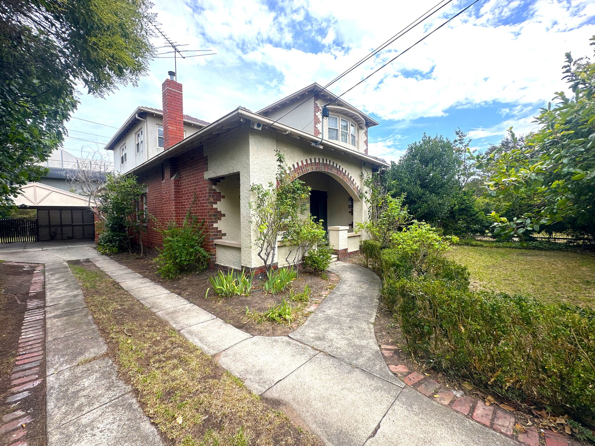 7 Oakdene Crescent, Carnegie