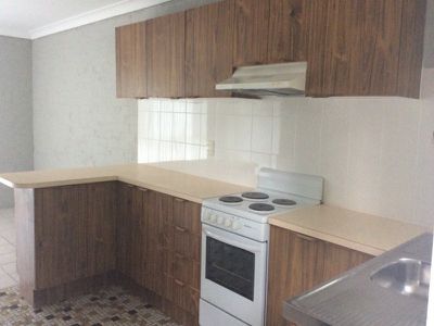 3 / 12 Melinda Grove, Lake Heights