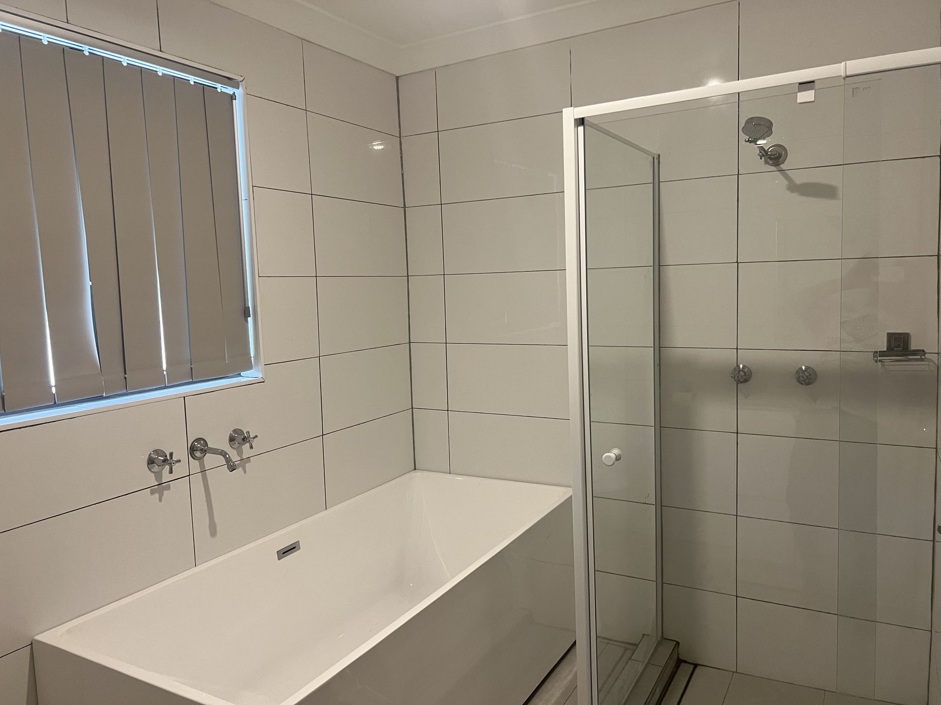 4 Alma Avenue, Fishermans Paradise