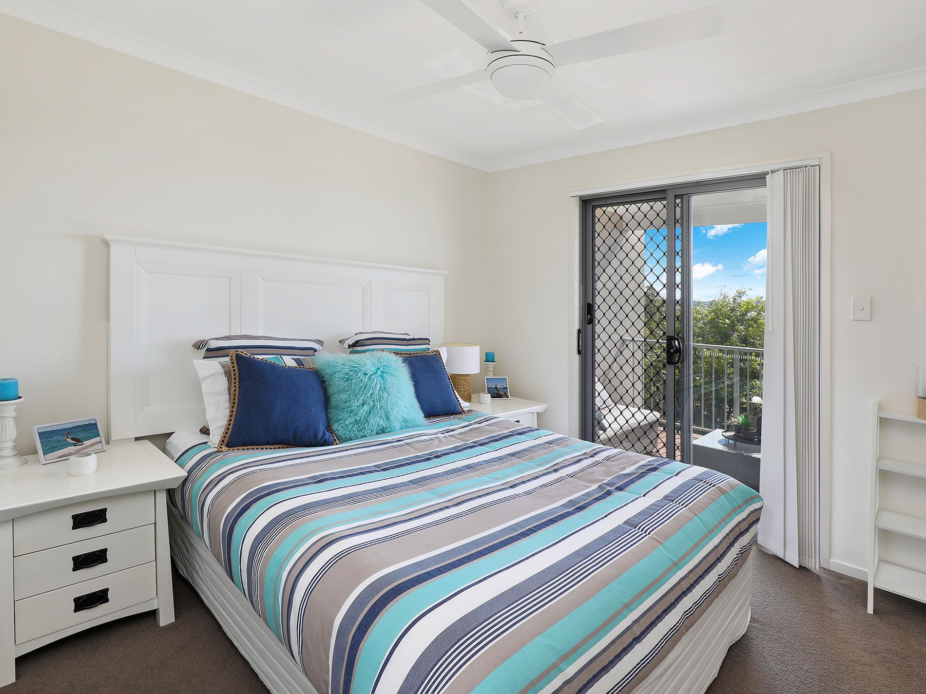 13 / 14 Photinia Crescent, Mountain Creek
