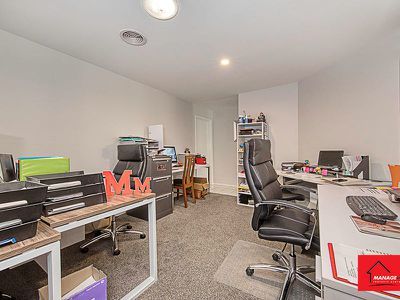 14 Michael Holt Crescent, Gordon