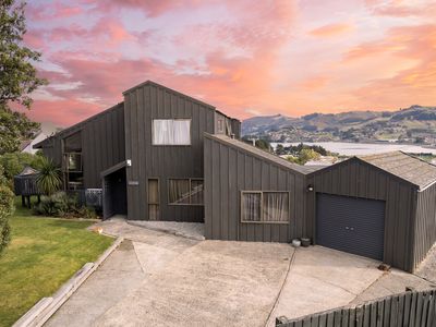 1 Magnetic Street, Port Chalmers