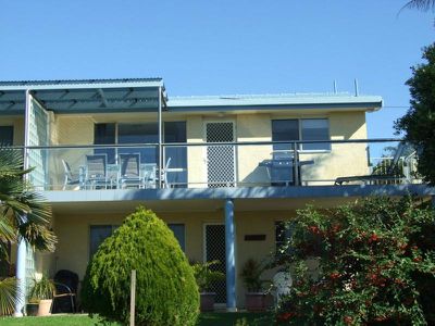 3 / 2 Bungo Street, Eden