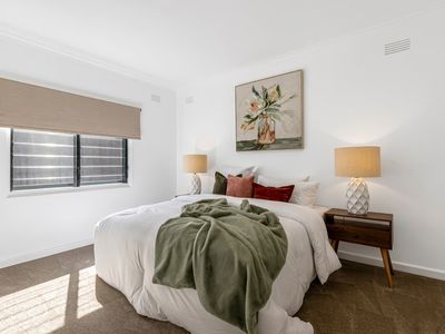 10 Warren Road, Mordialloc