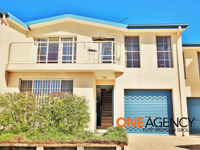 22 / 15 Wood Crescent, Huskisson