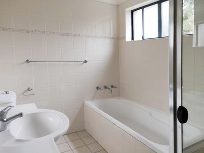 6/18 Bailey Street, Westmead