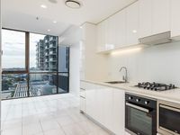 703 / 10 Stratton Street, Newstead