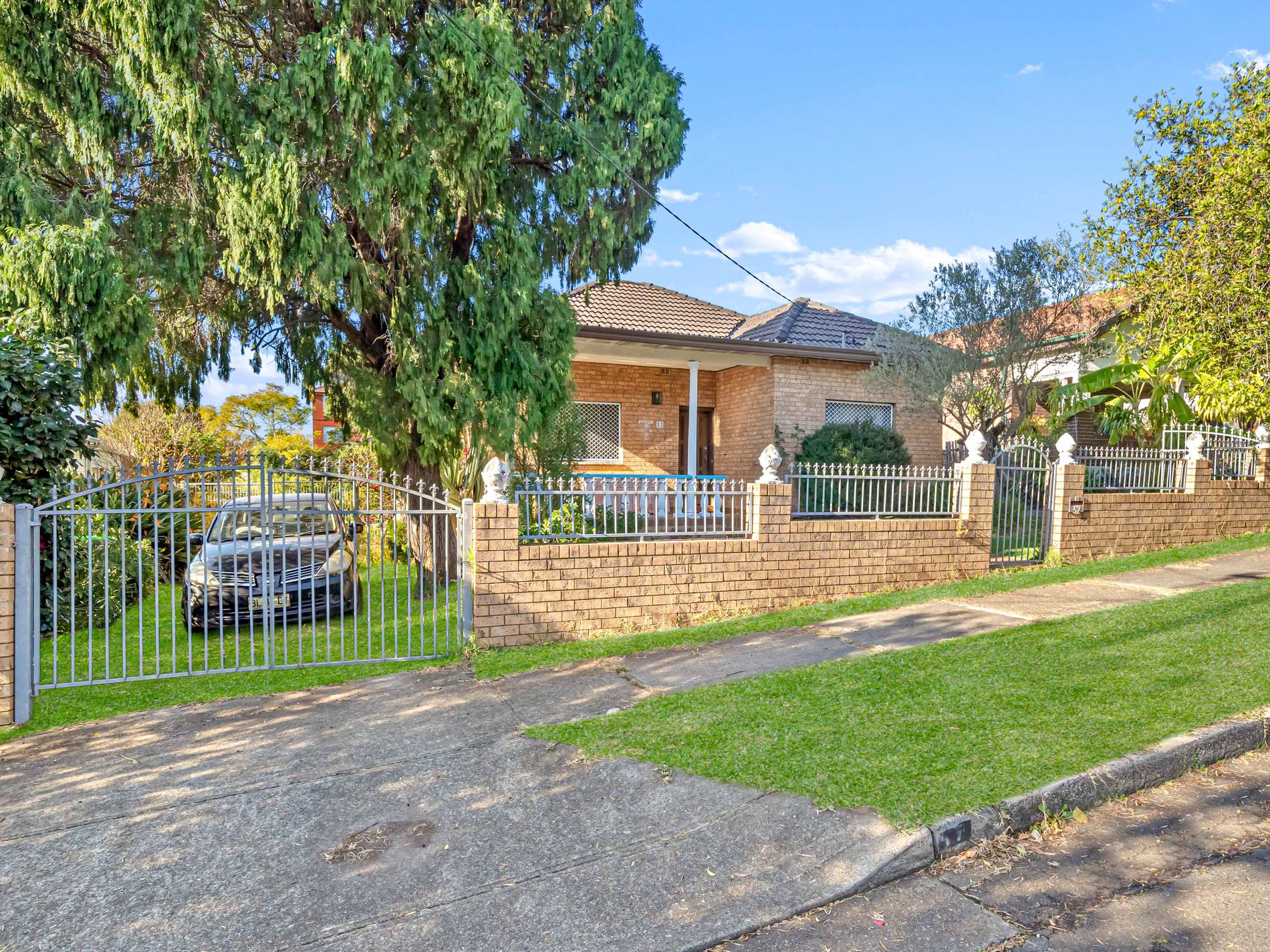 52 Dennis Street, Lakemba