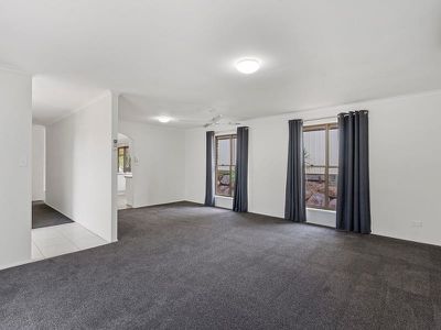 8 Zeeman Street, Rochedale South
