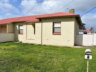 7 Giddings Street, Millicent