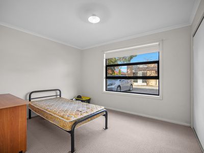 9 / 25 Deutgam Street, Werribee