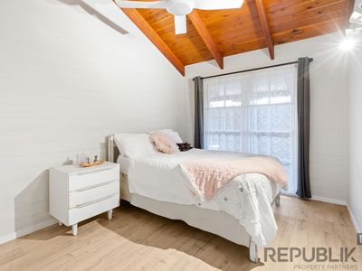 9 BAXTON PLACE, Shailer Park