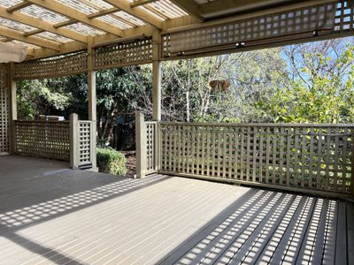 11 Walton Heath Crescent, Mount Waverley