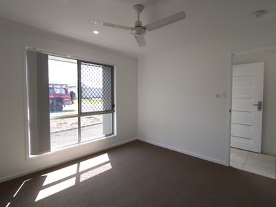 37 Timothy Cres, Rosewood