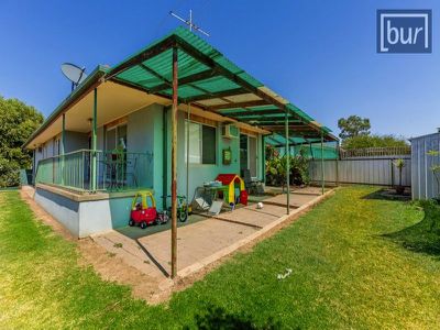 10 Fleming Drive, Corowa