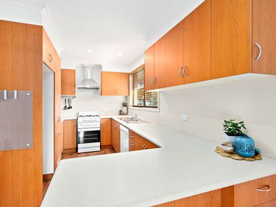 22 Parkdale Avenue, Horsley