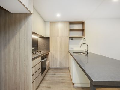 210 / 4 Young Street , Moonee Ponds