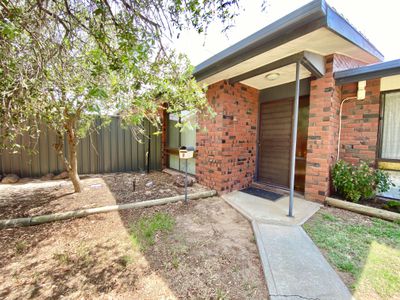 8 / 356 WOOD STREET, Deniliquin
