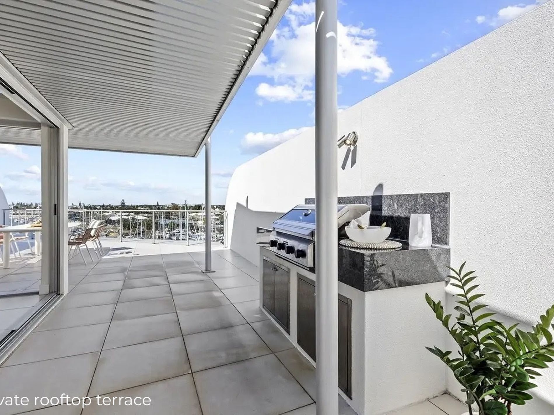 412 / 13 Nicklin Way, Minyama