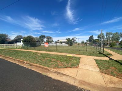 2 Houston Drive, Dubbo