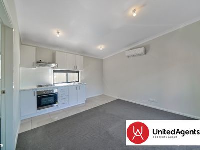 32A Falcon Circuit, Green Valley