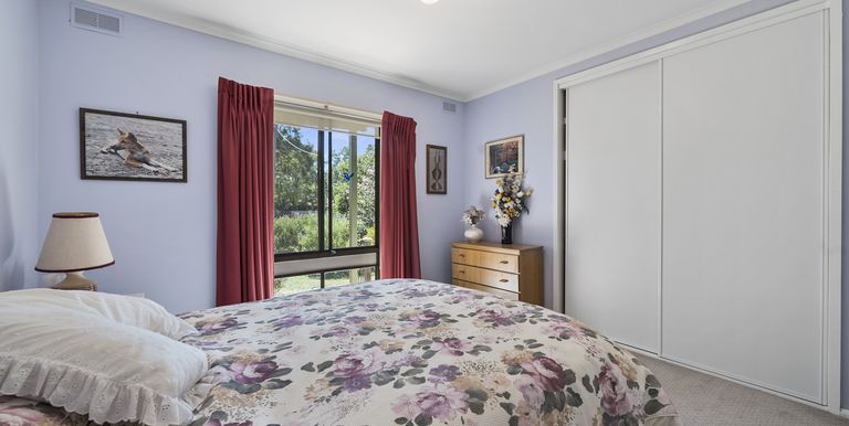 71 Tulip Street, Violet Town