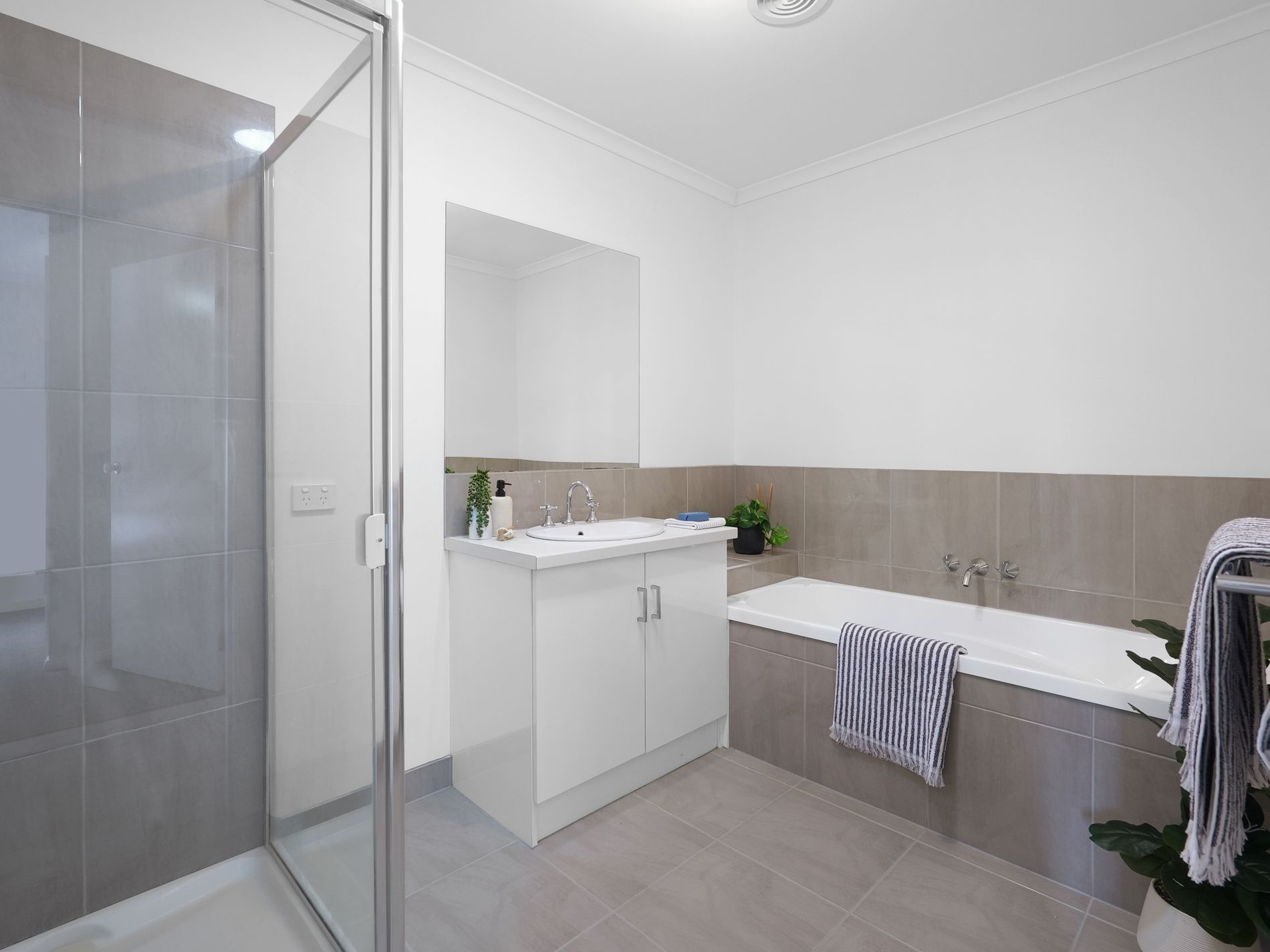 24 Drews Road, Marshall