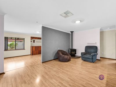 15 Kingsford Way, Huntingdale