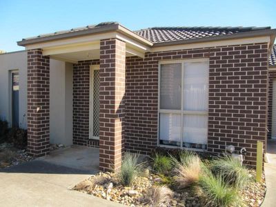Unit 2 / 4 Trinca Court, Werribee