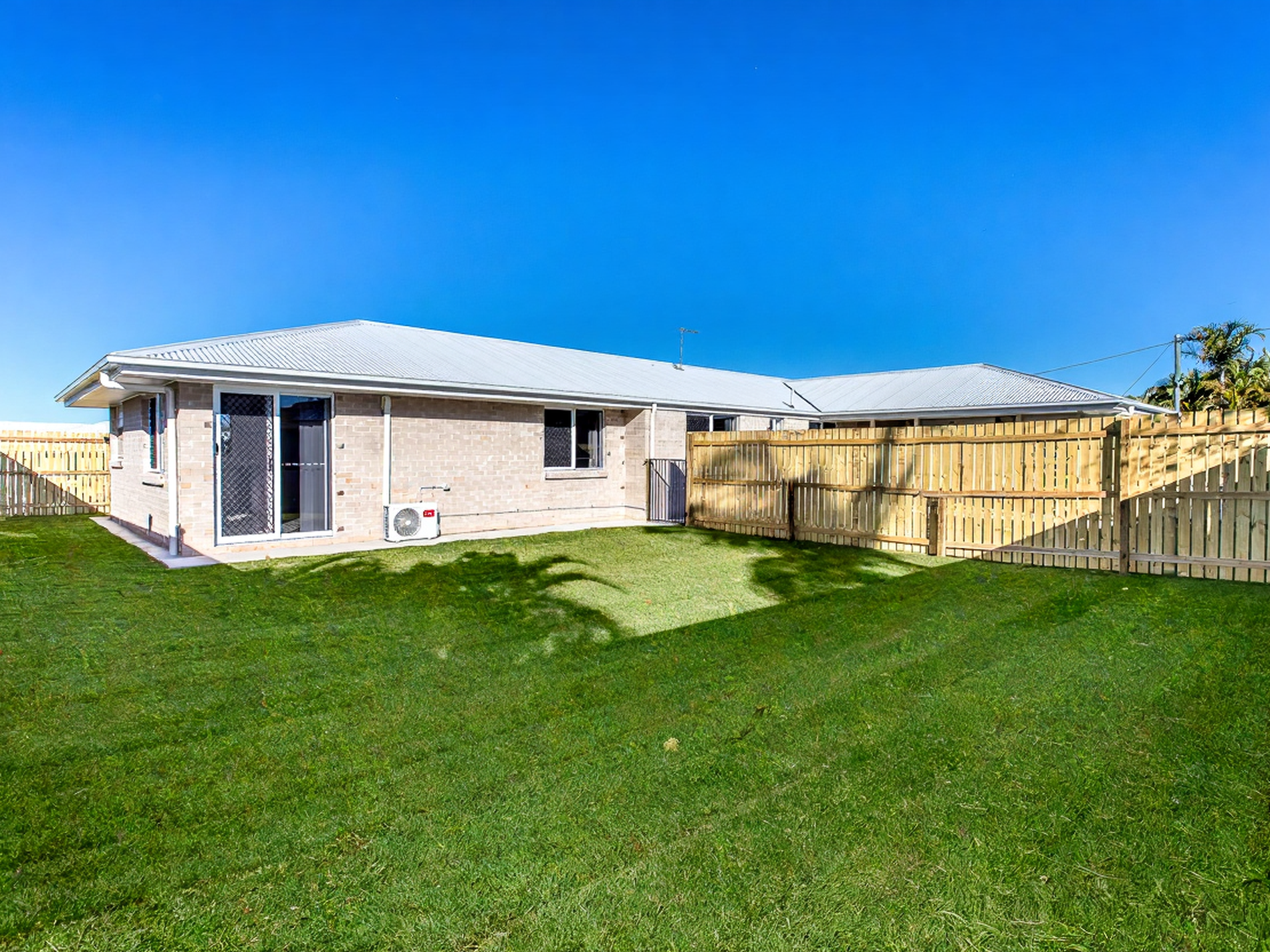 4 Skylark Court, Kallangur