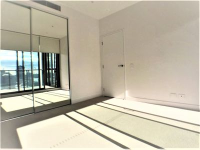 LV 27 / 82 Hay Street, Haymarket