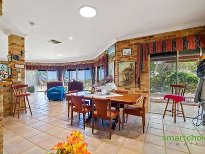 14 Nancy Way, Coogee
