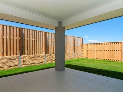 15 Giacco Street, Pimpama