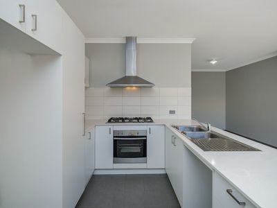 11 Rotherfield Road, Westminster