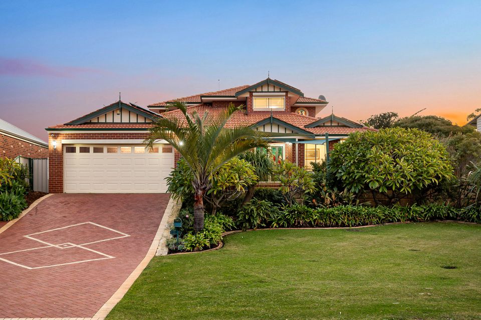 39 Yanrey Street, Golden Bay