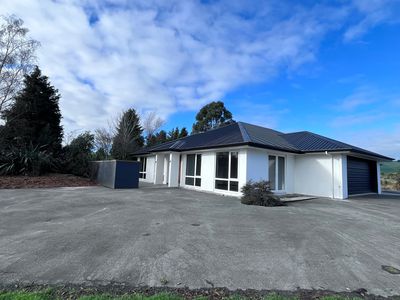 48 Constitution Avenue, Milton
