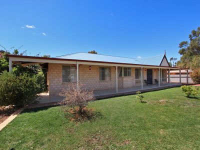 38 Azamor Drive, Boulder