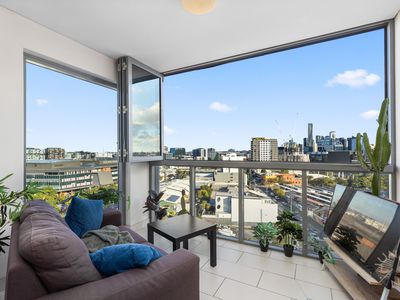 1108 / 16 Hamilton Place, Bowen Hills