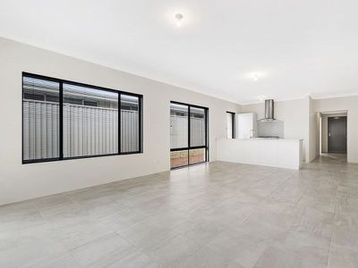 48 Skysail Avenue, Alkimos