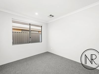 7 Barnevelder Bend, Southern River